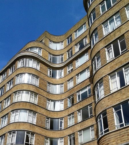 Florain Arms, an Art Deco building in Finsbury, London
